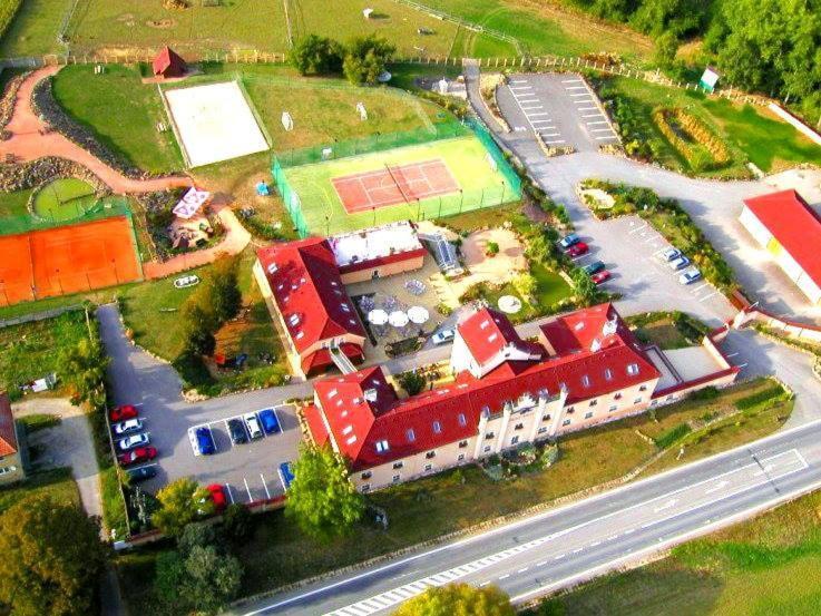 Hotel Allvet Drnovice (Vyskov) Exterior foto